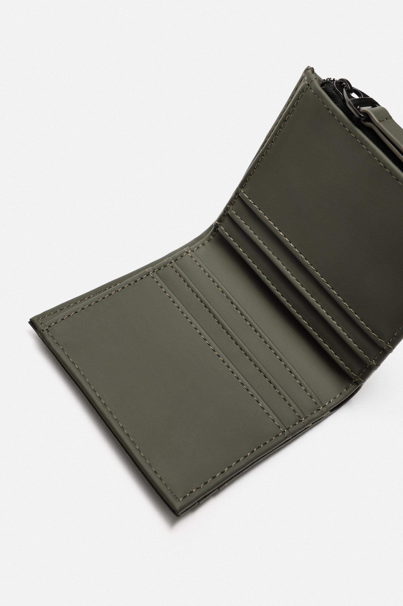 RUBBERIZED COIN WALLET Product Image
