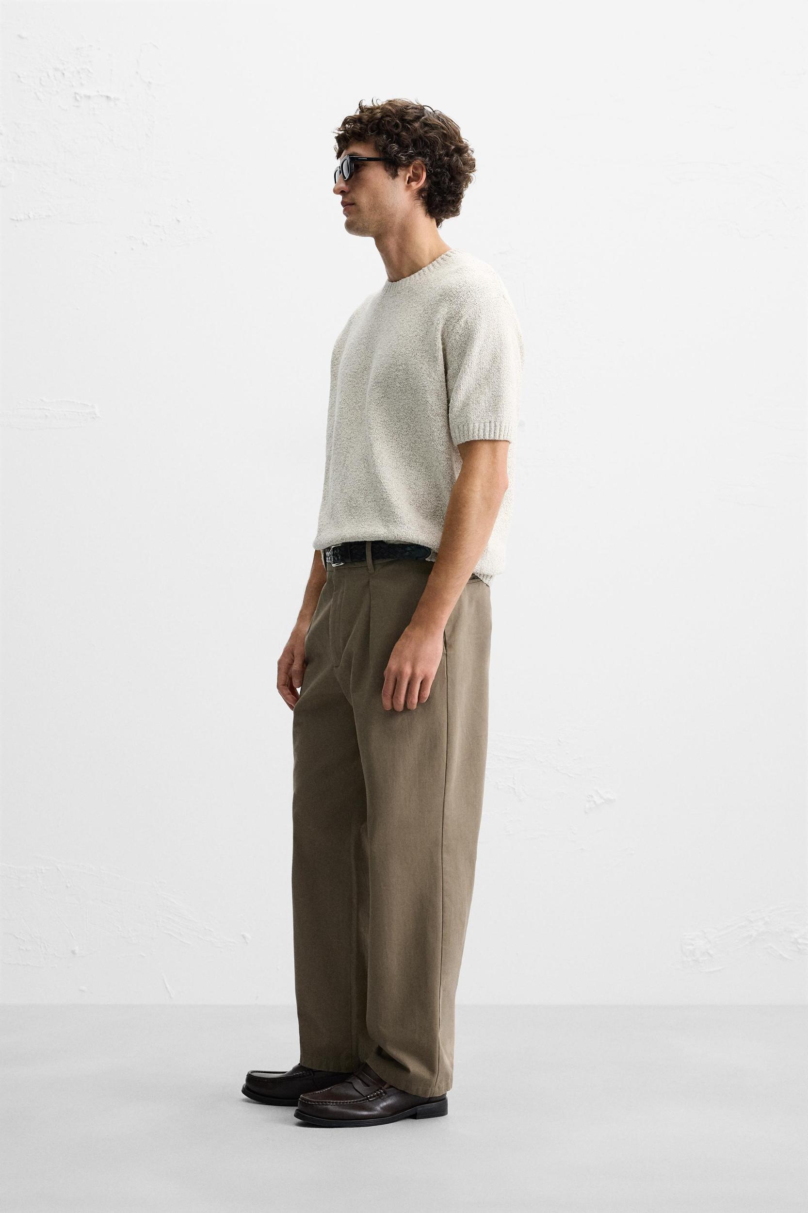 BOUCLÉ TEXTURED KNIT T-SHIRT Product Image