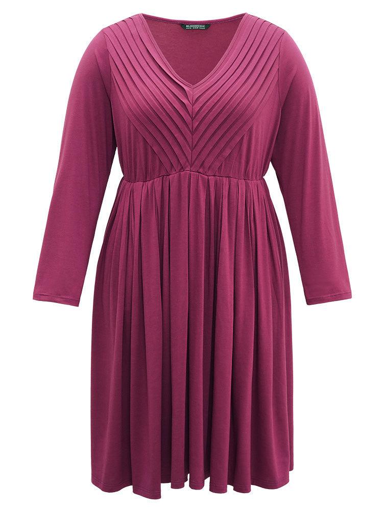 Solid Pleated V Neck Elastic Waist Dress Female Product Image
