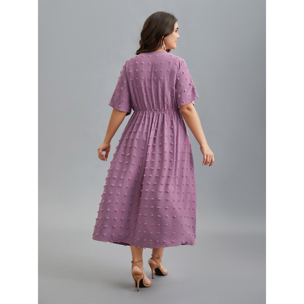Plus Size V-Neck Textured Batwing Sleeve Midi Dress Lilac Women Resort Texture V-neck Half Sleeve Curvy BloomChic 14-16/1X Product Image
