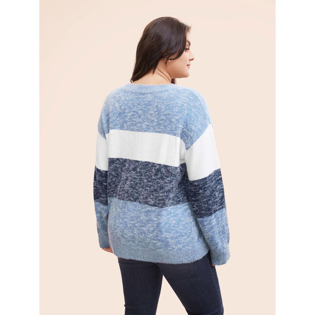 Plus Size Colorblock Contrast Super Soft Plush Knit V Neck Pullover Indigo Women Elegant Loose Long Sleeve V-neck Dailywear Pullovers BloomChic 28/5X Product Image
