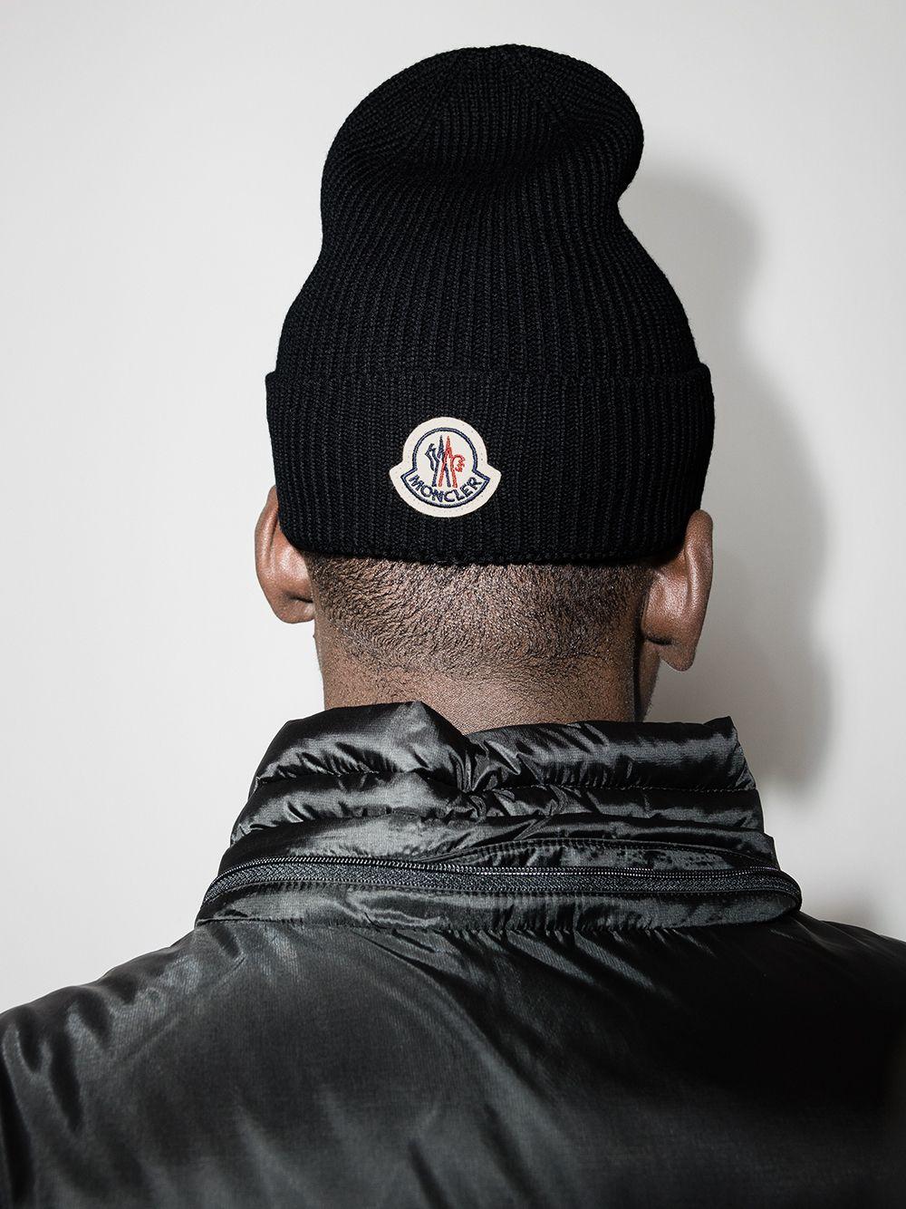 logo-patch knitted beanie Product Image