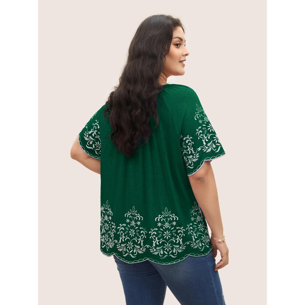 Plus Size Embroidered Scalloped Trim Gathered T-shirt DarkGreen Women Elegant Embroidered Round Neck Everyday T-shirts BloomChic 28/5X Product Image