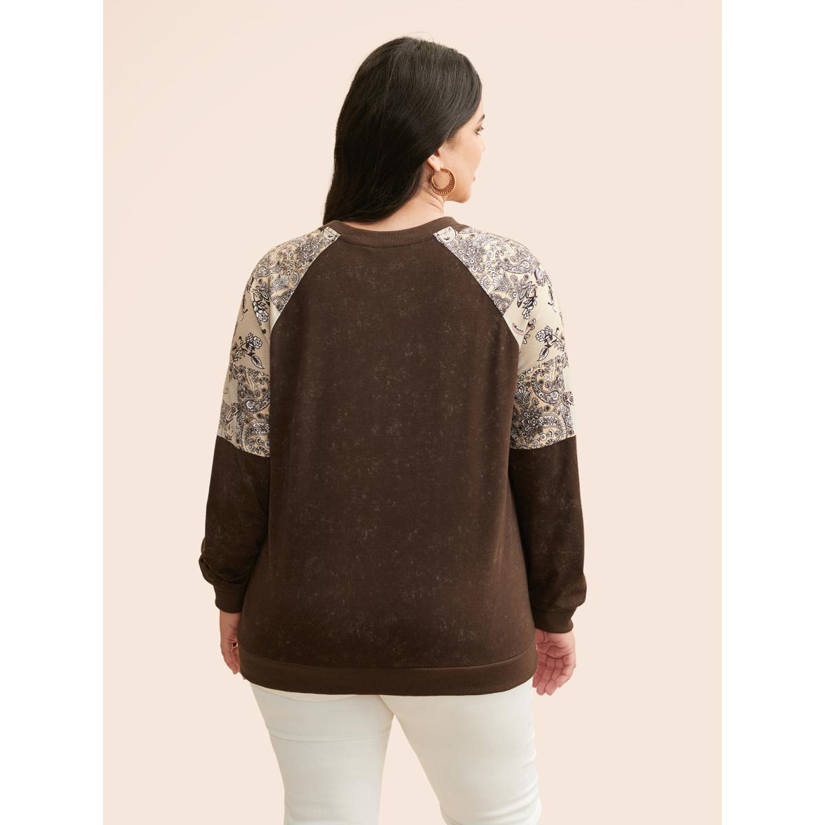 Plus Size Vintage Boho Print Patchwork Sweatshirt Women DarkBrown Casual Contrast Round Neck Everyday Sweatshirts BloomChic 18-20/2X Product Image