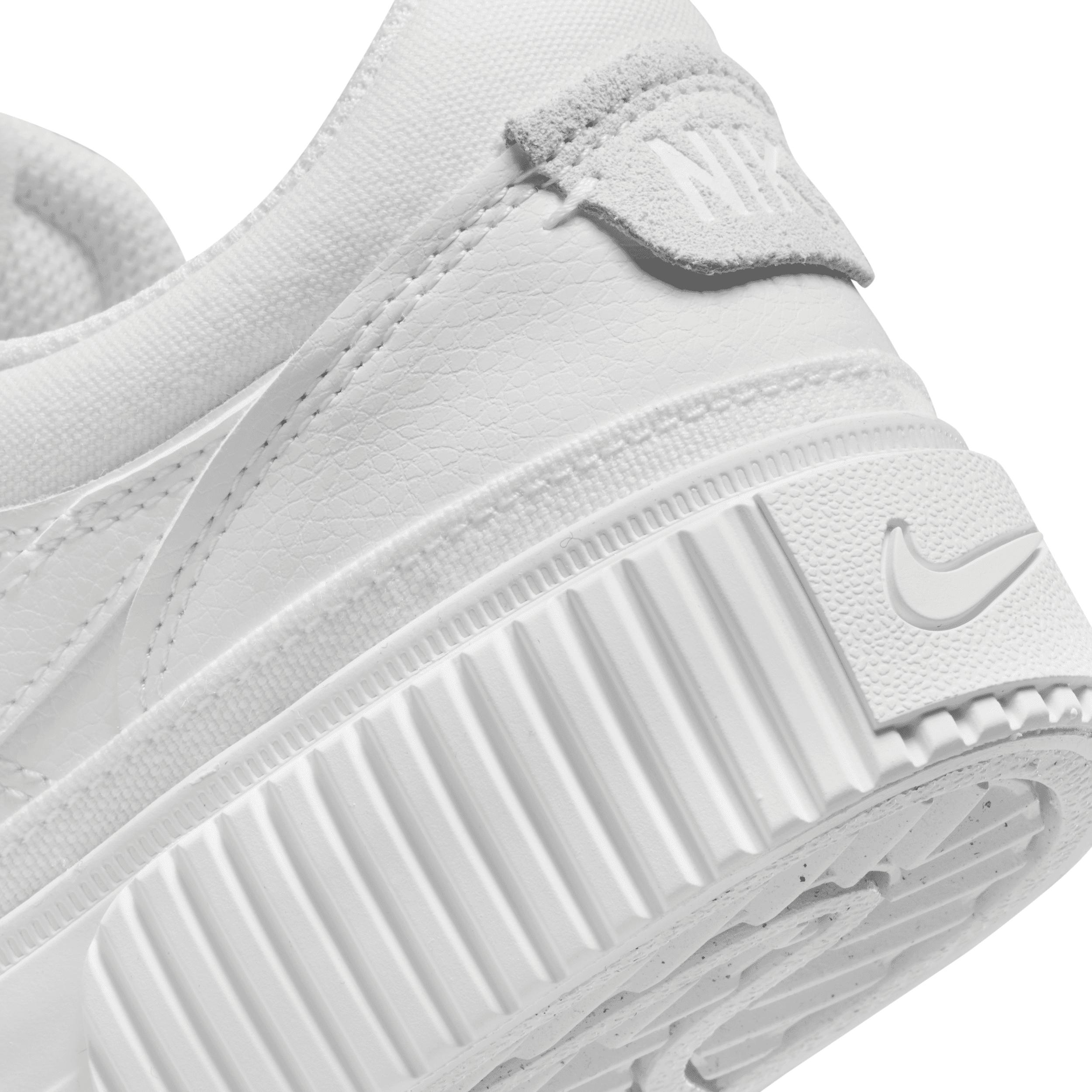 Nike Womens Court Legacy Lift Shoes | DM7590-101 Product Image