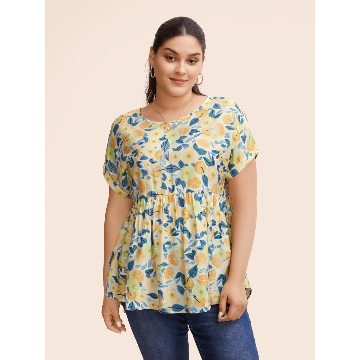 Plus Size Lightyellow Fruit Print Curved Hem Batwing Sleeve Blouse Women Leisure Cap Sleeve Round Neck Casual Blouses BloomChic 22-24/3X Product Image