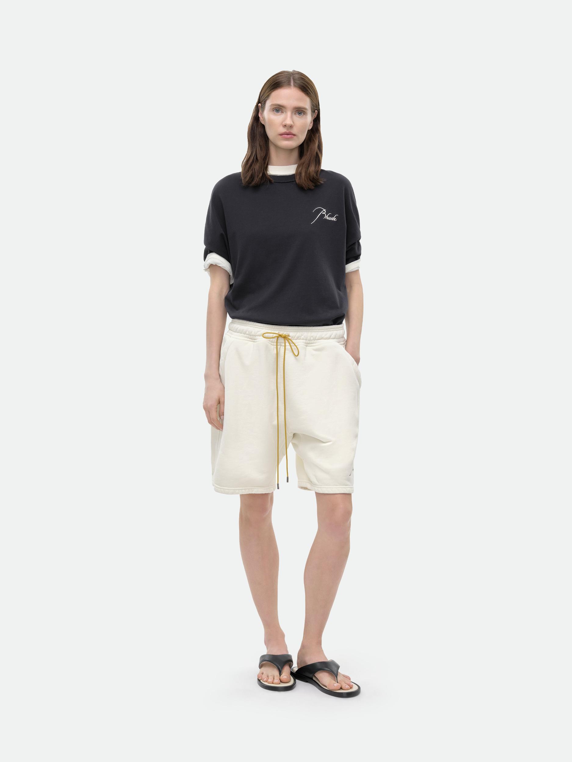 REVERSE TEE Female Product Image