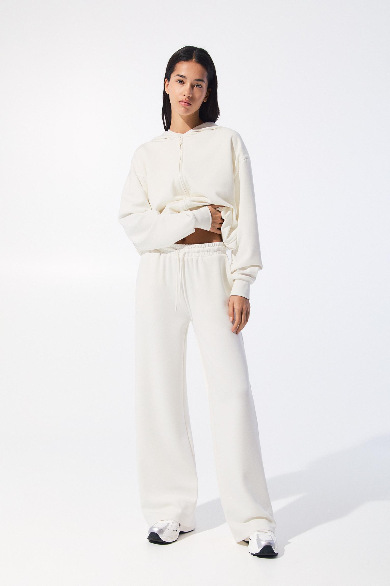 Soft touch wide-leg pants Product Image