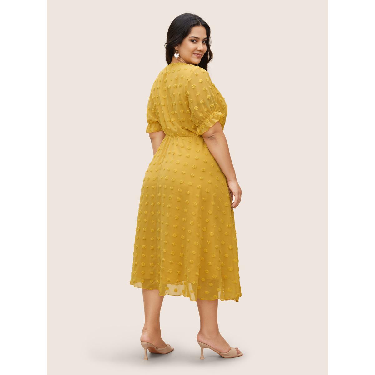 Plus Size Chiffon Plisse V Neck Elastic Waist Dress Gold Women Elegant Texture V-neck Short sleeve Curvy BloomChic 22-24/3X Product Image
