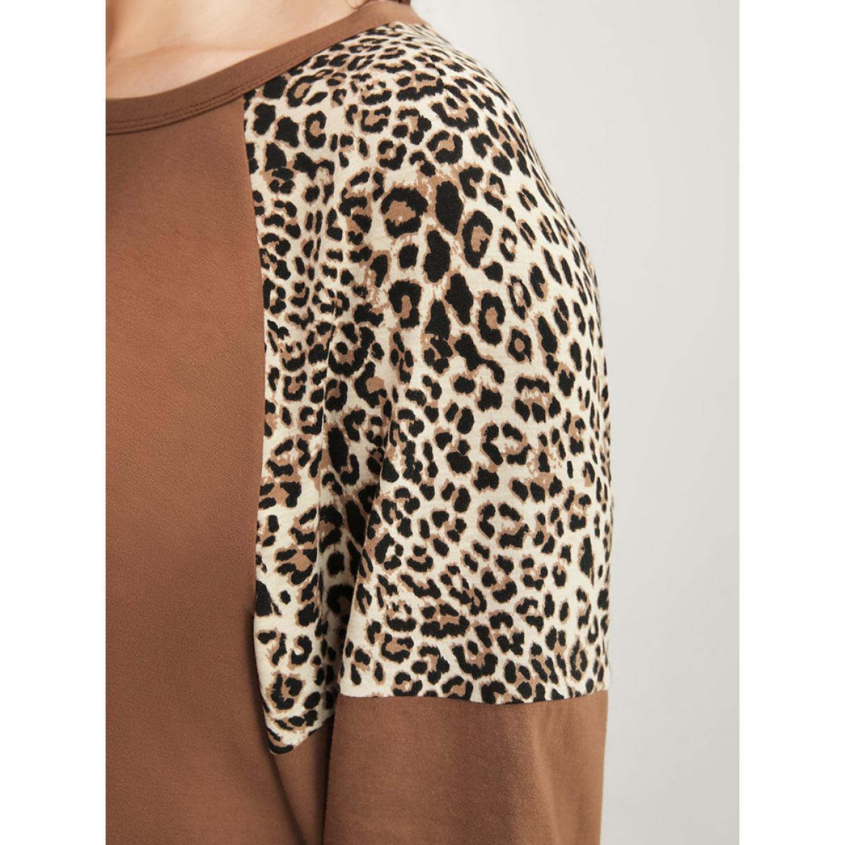 Plus Size Leopard Patchwork Lantern Sleeve Twist Front Sweatshirt Women DarkBrown Elegant Contrast Round Neck Dailywear Sweatshirts BloomChic 28/5X Product Image