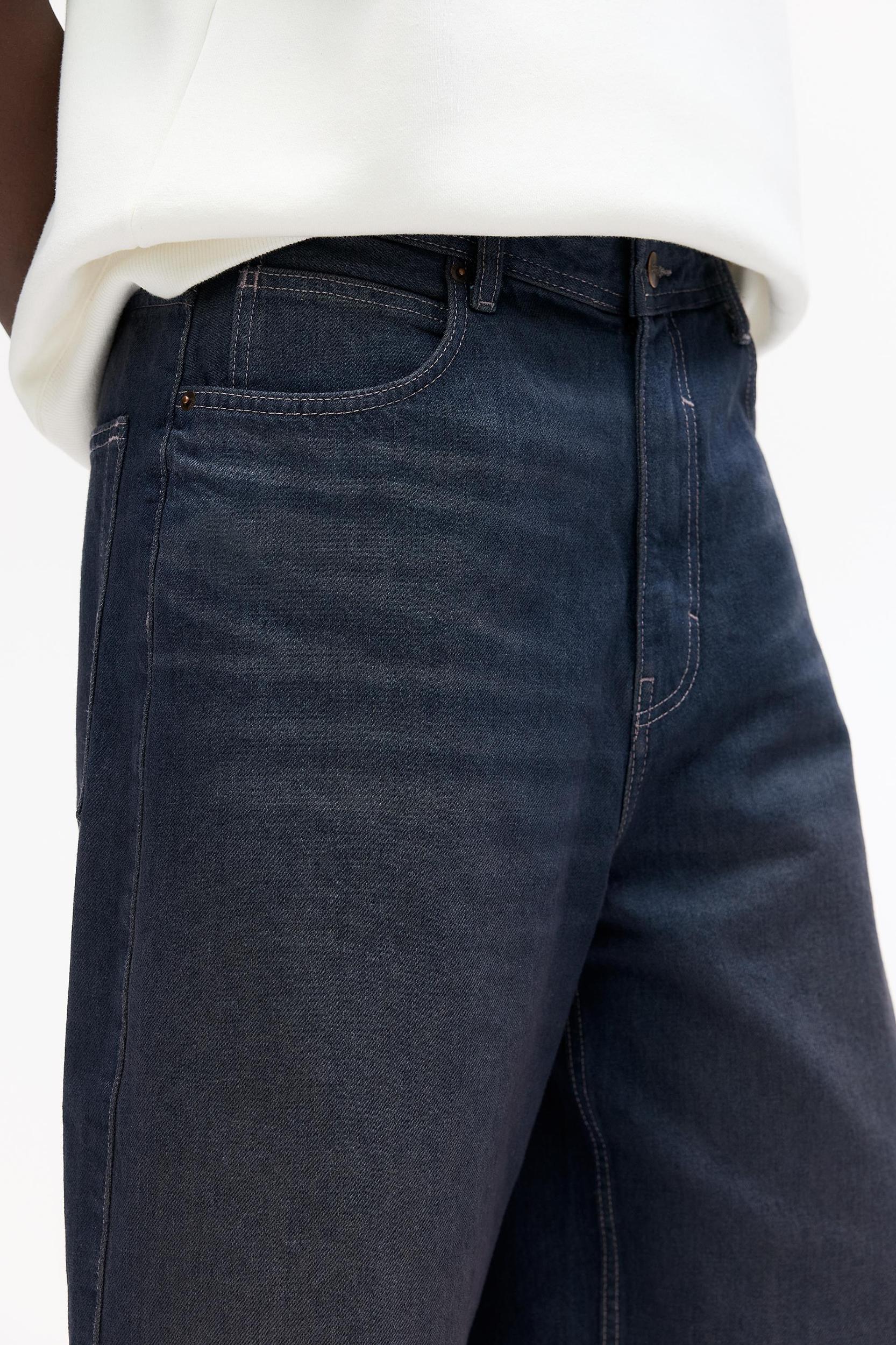 Skater jorts Product Image