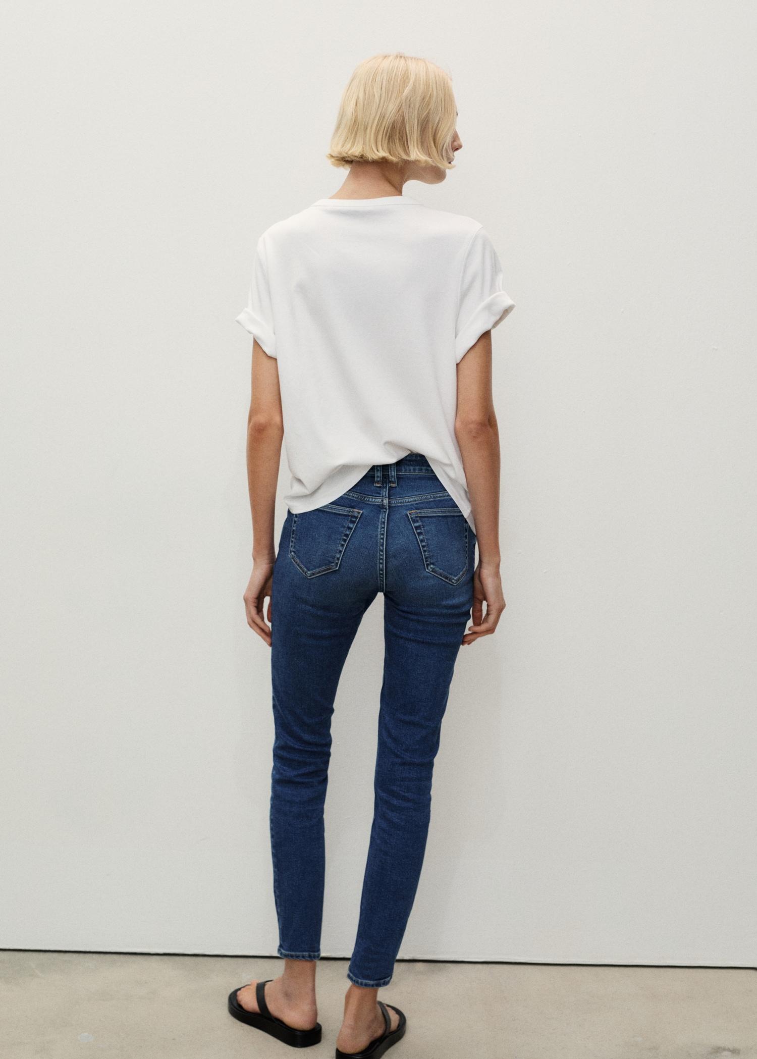 Mid-rise skinny jeans - Women | MANGO USA Product Image