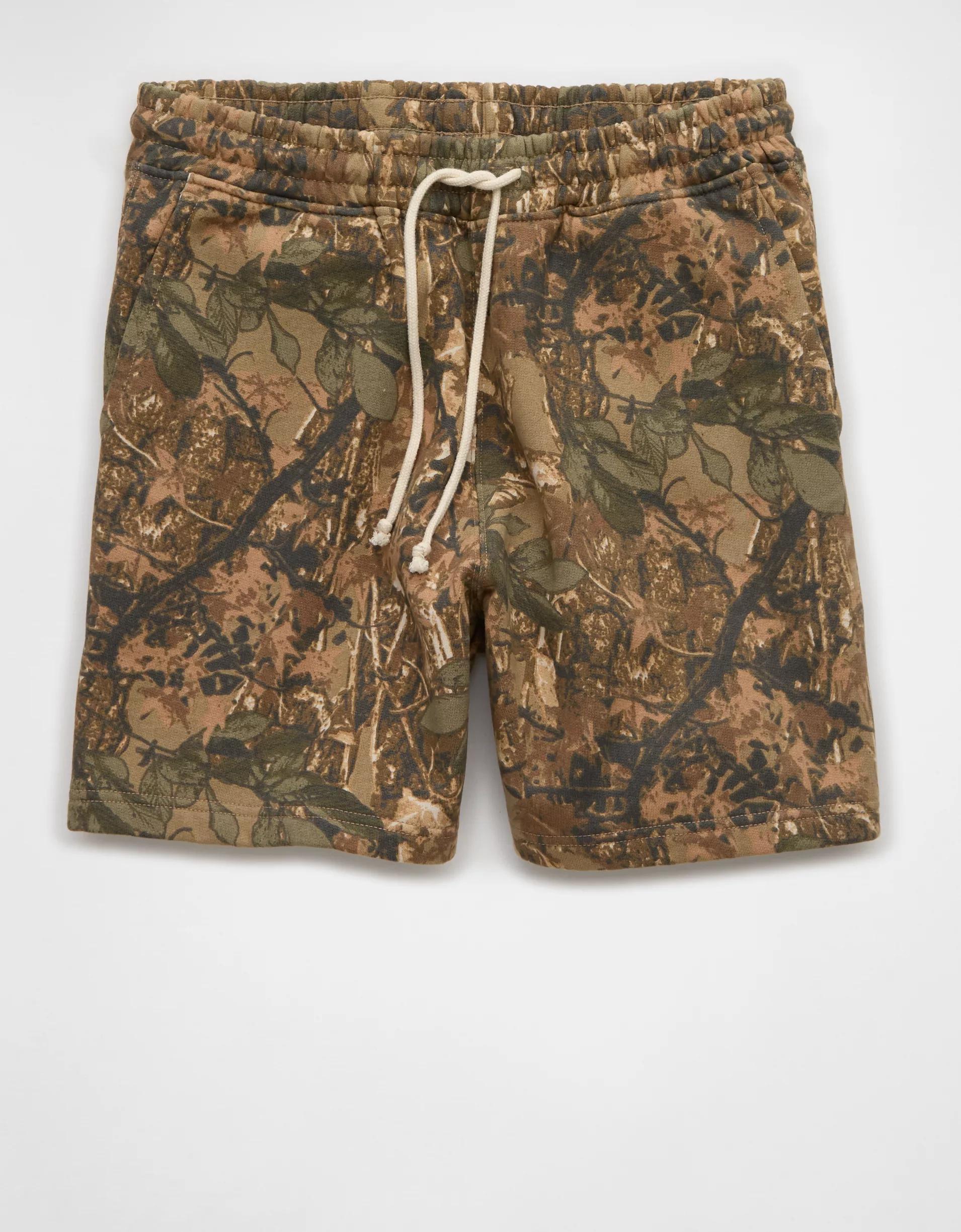 AE 6" Laidback Luxe Heavyweight Camo Jogger Short Product Image