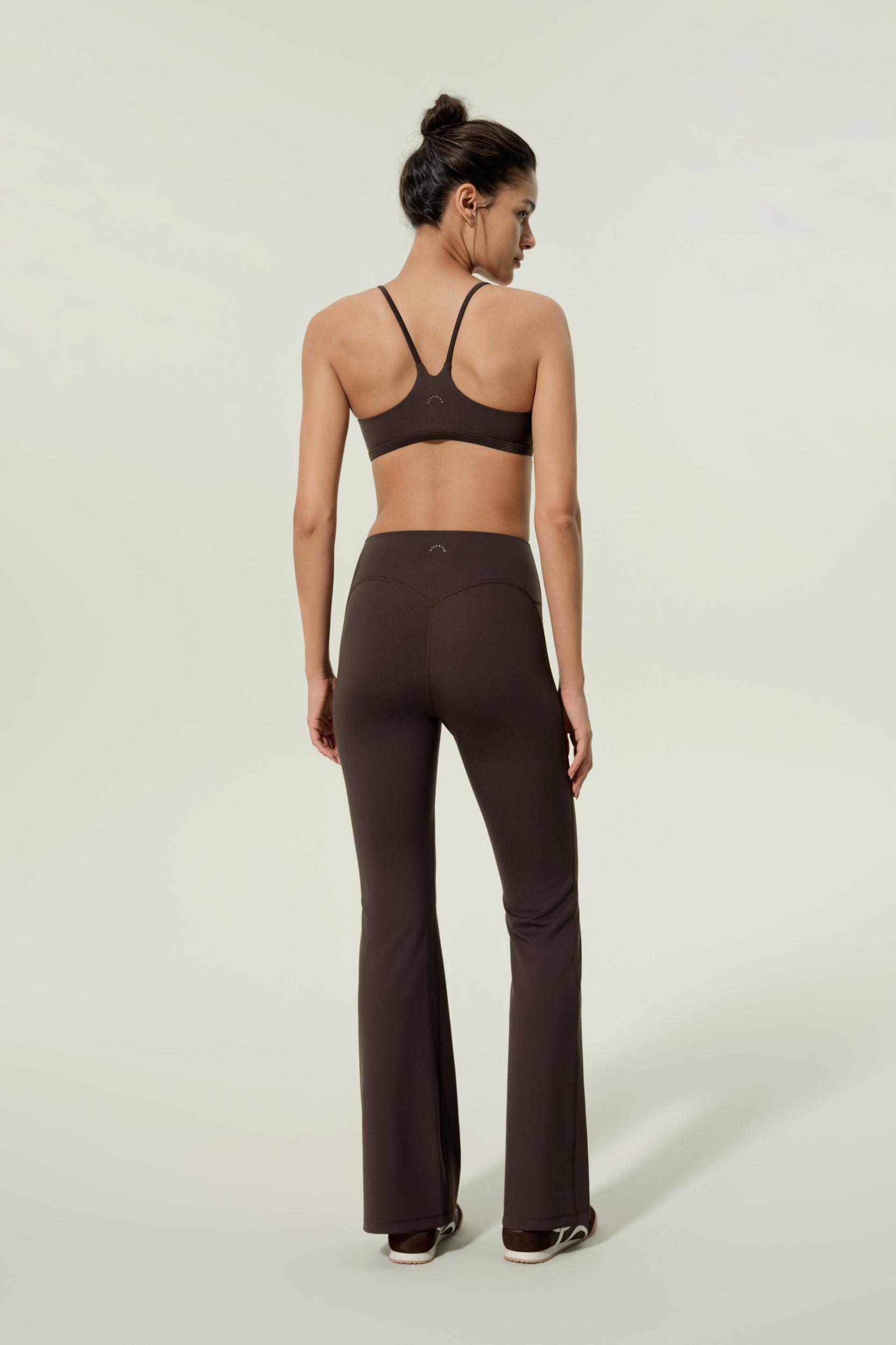 SilkContour™ Drape Flow Leggings Product Image