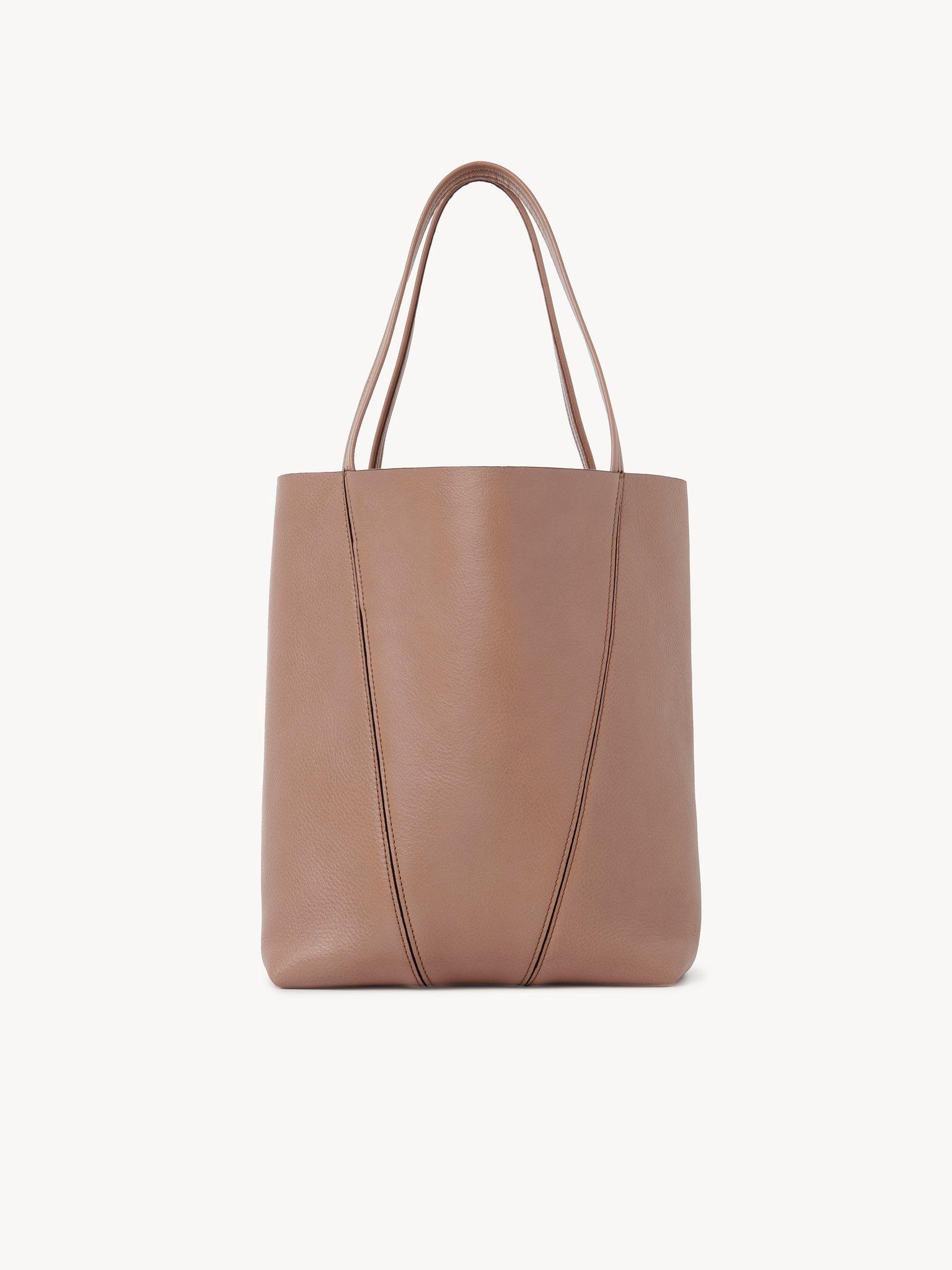 Chloé Spin tote bag in grained leather Product Image