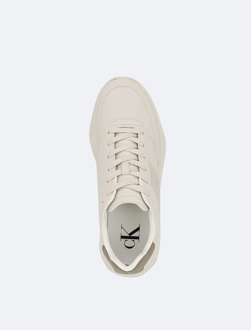Men's Blend Sneaker Product Image