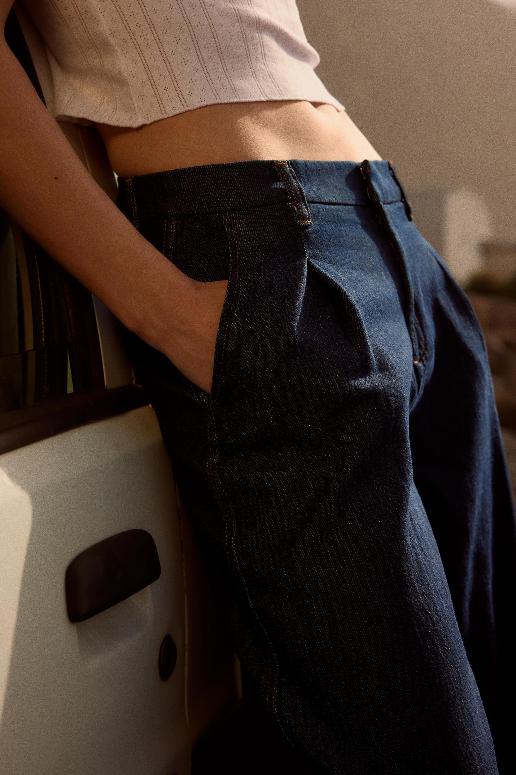 MID WAIST DARTED Z1975 WIDE LEG JEANS Product Image