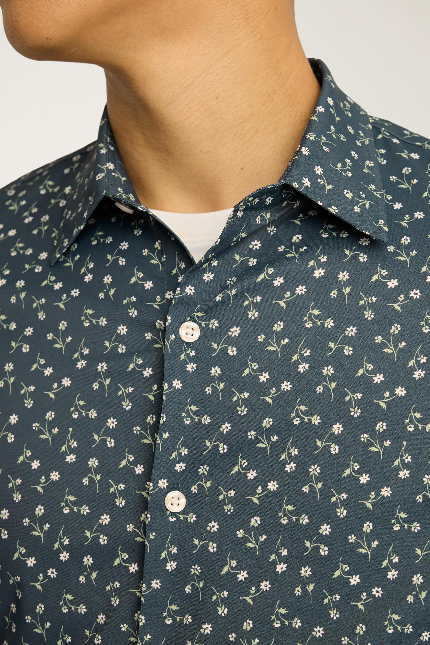 Tech Short Sleeve Shirt Product Image