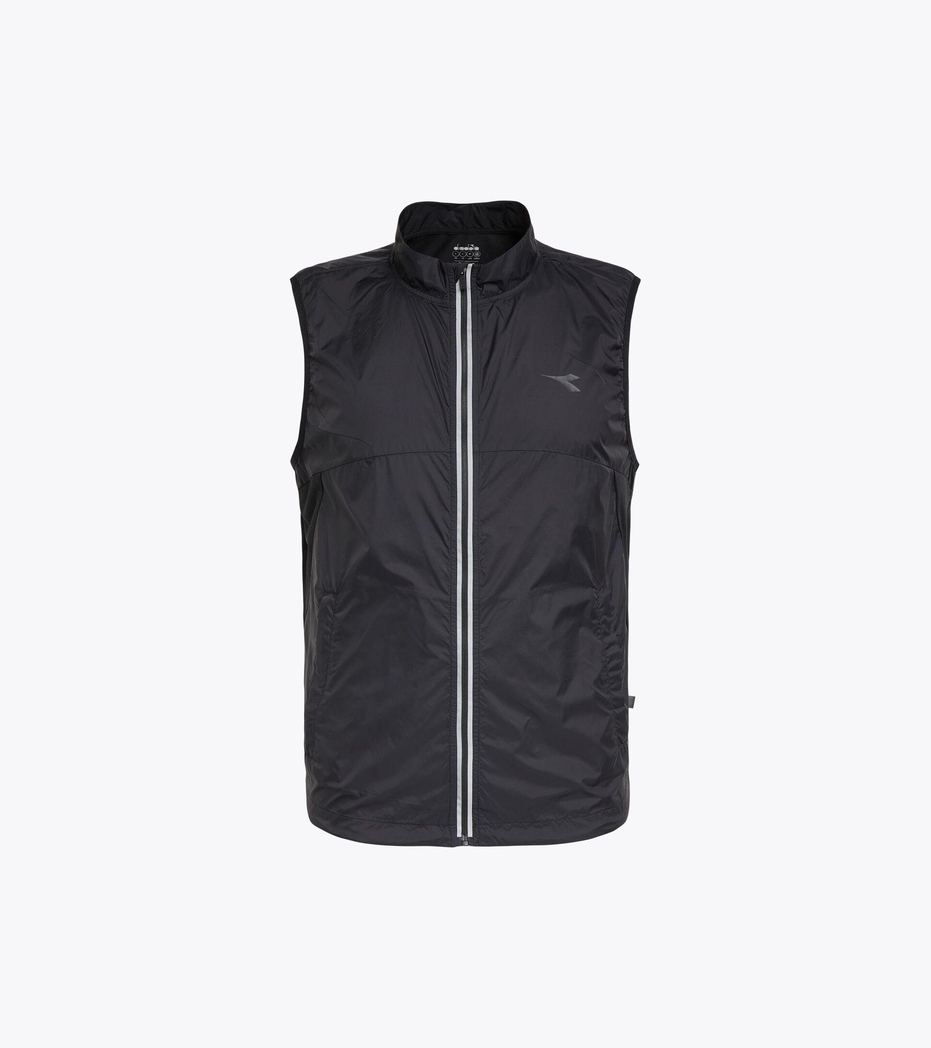 PACKABLE VEST Product Image
