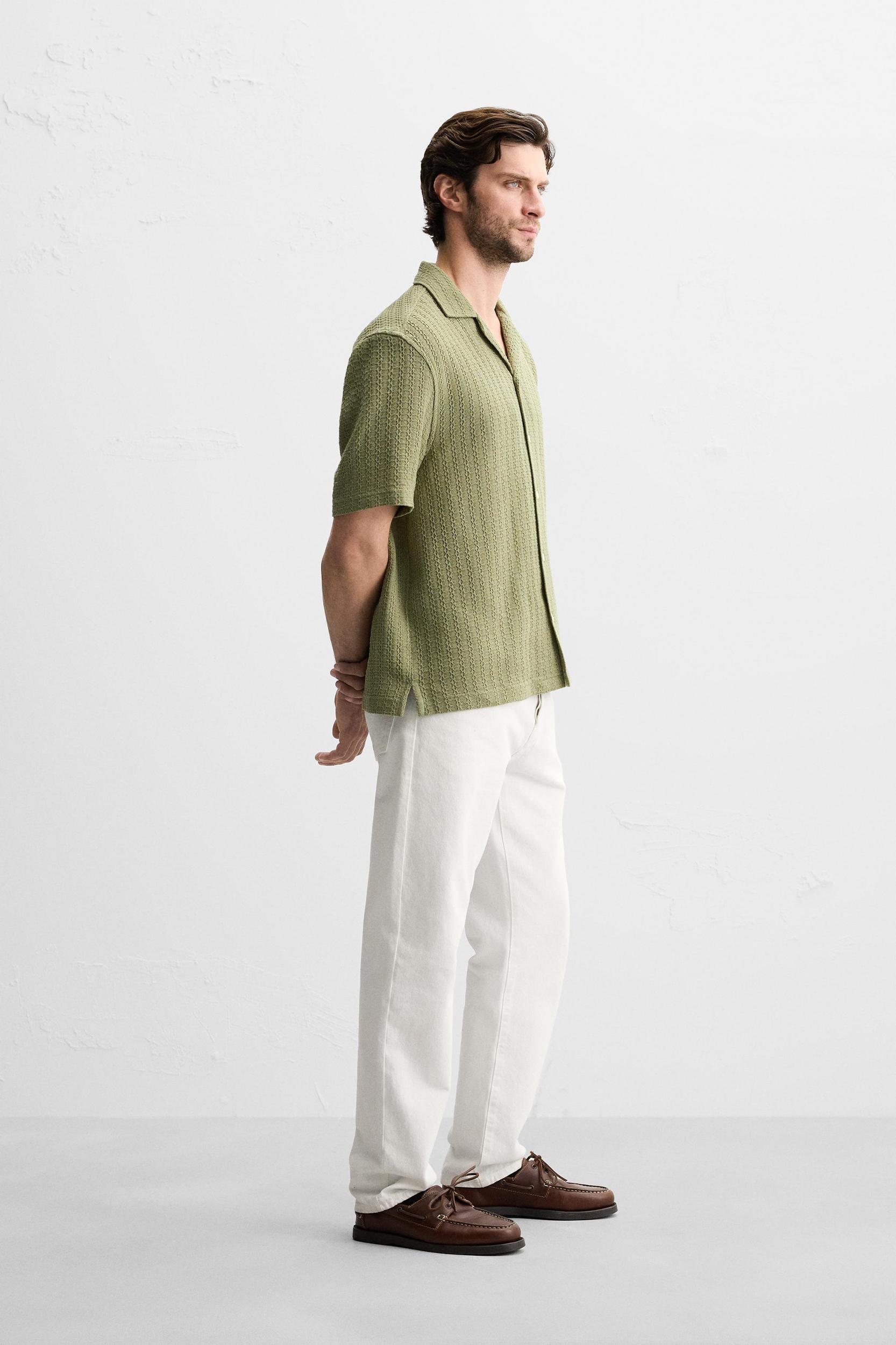 GEOMETRIC JACQUARD SHIRT Product Image