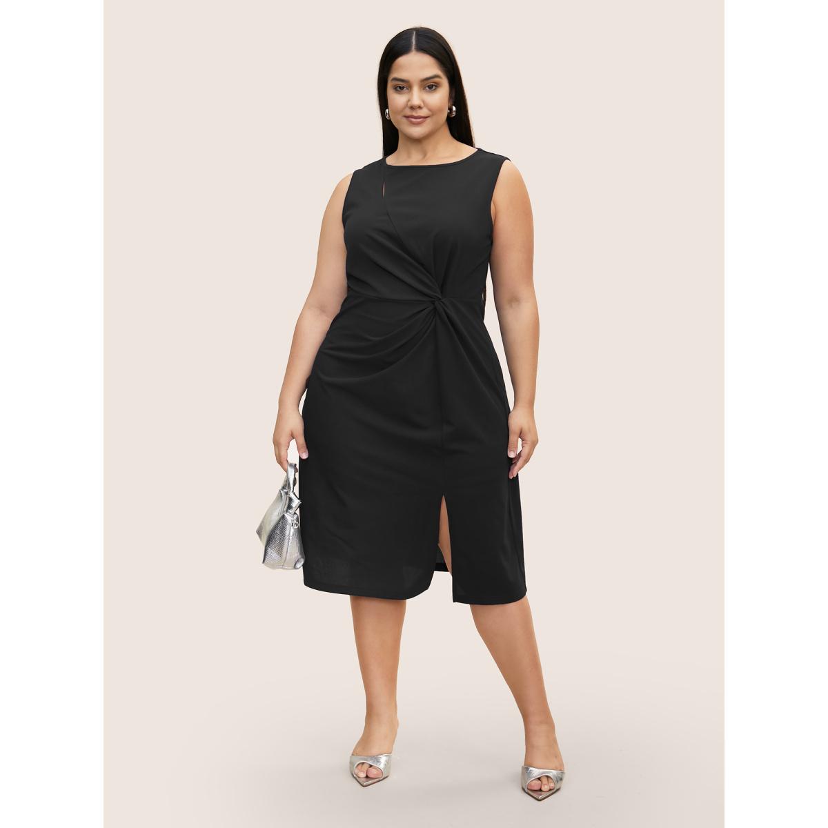 Plus Size Plain Twist Front Slit Hem Dress Black Women At the Office Twist Round Neck Sleeveless Curvy BloomChic 22-24/3X Product Image