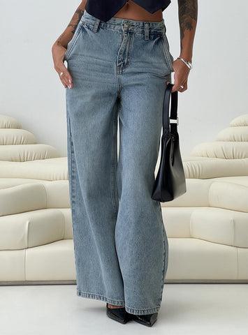 Jewelz High Rise Wide Leg Jeans Light Wash Product Image