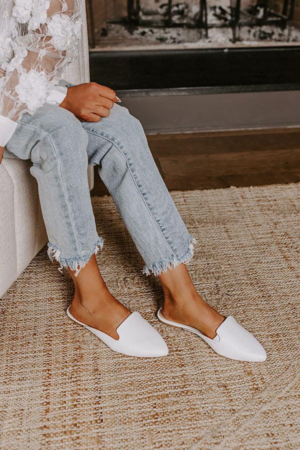 The Natasha Raffia Woven Flat in White Product Image