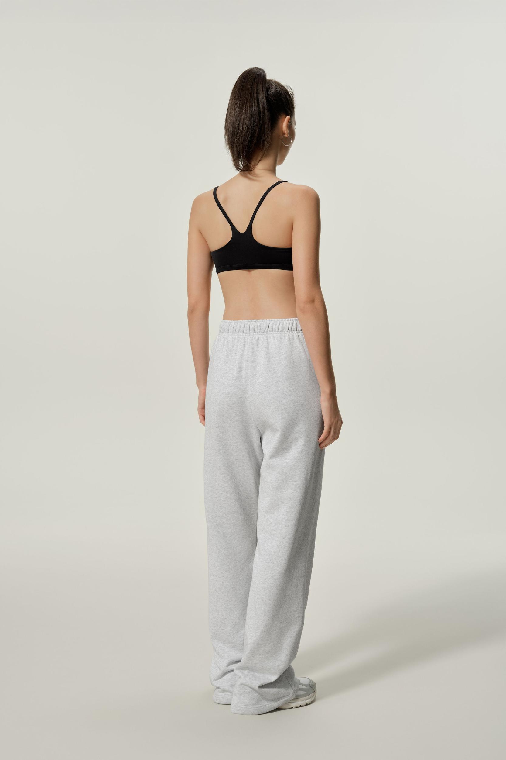 Seamflow Stride Sweatpants Product Image