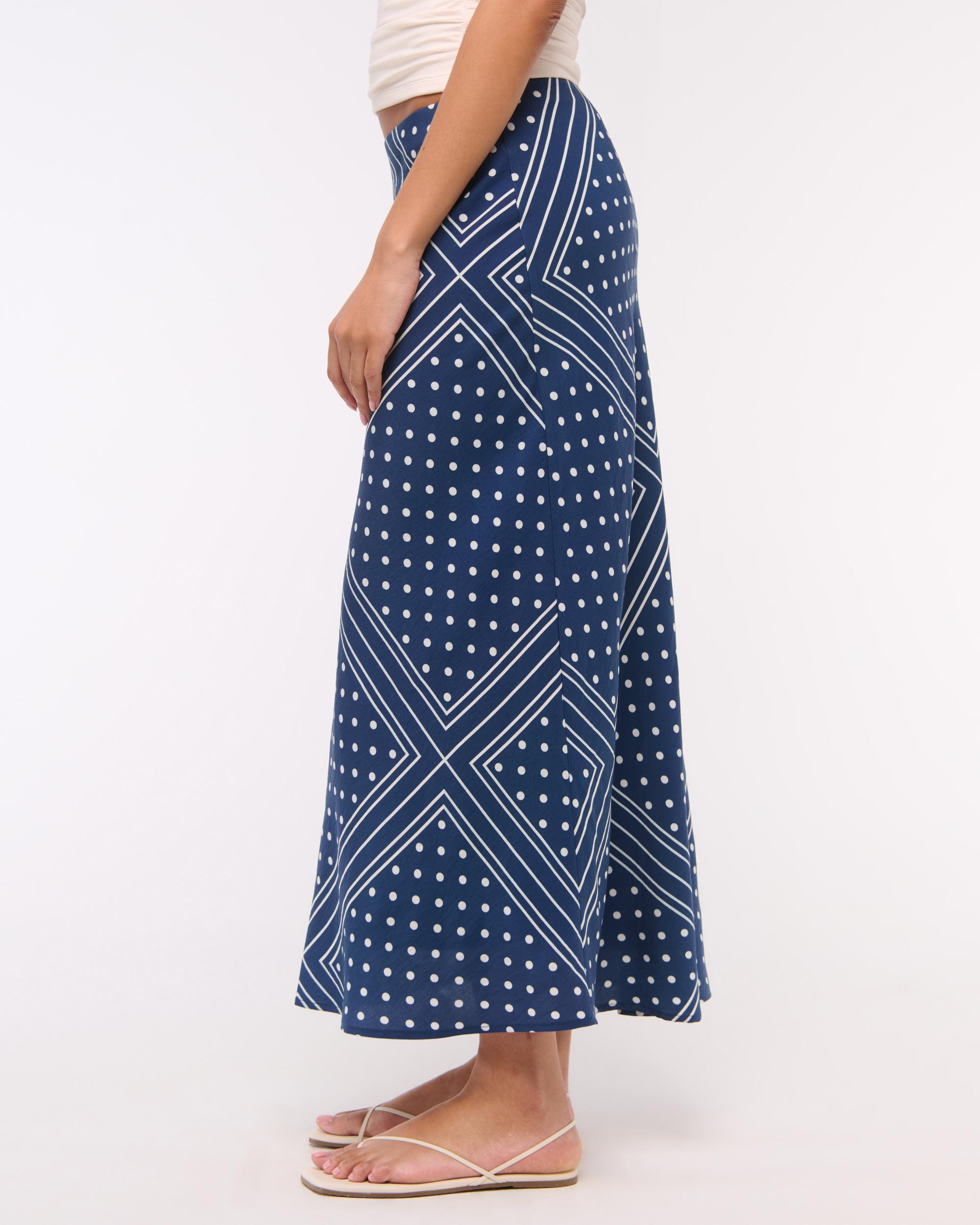 Mid Rise Maxi Skirt Product Image