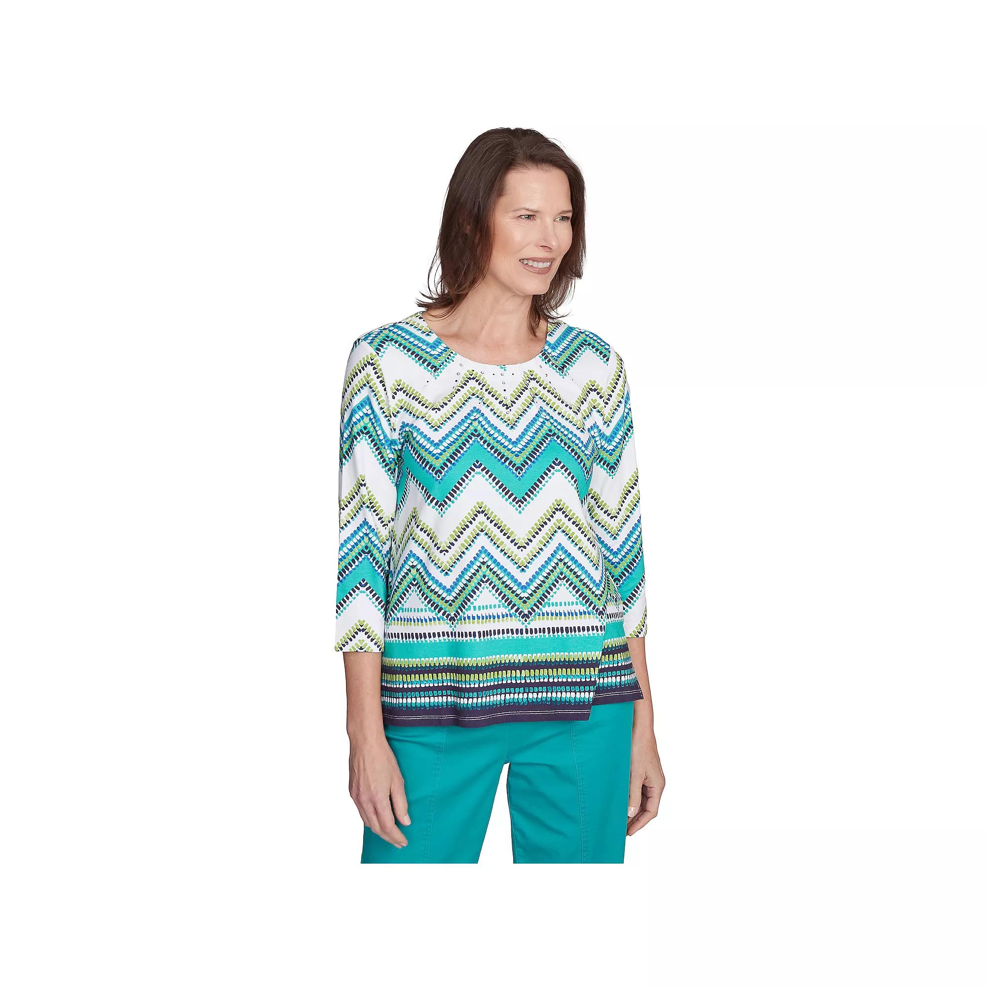 Petite Alfred Dunner Pleated Neckline Chevron Top, Women's,  Product Image