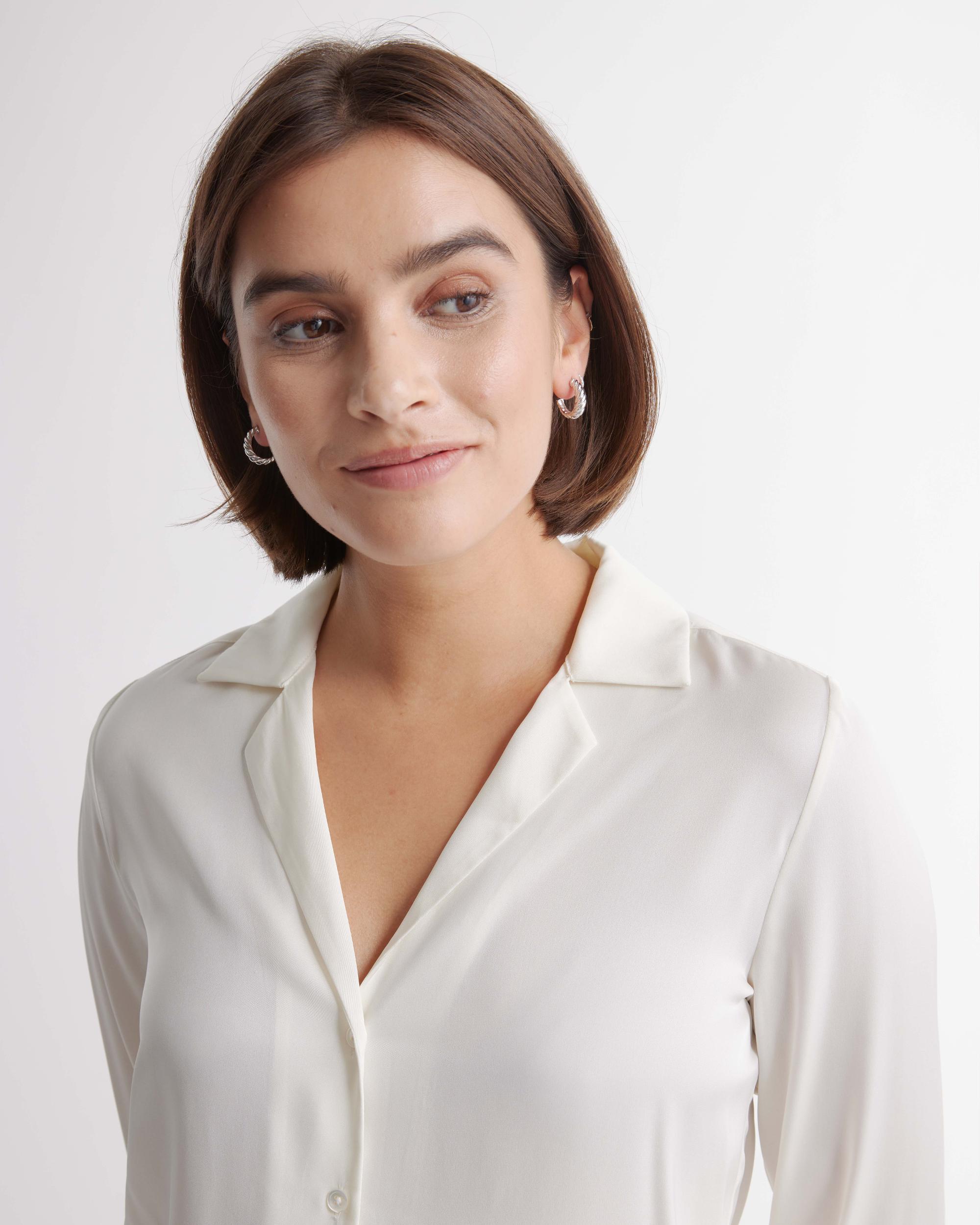 Quince | Women's 14K Gold Pave Diamond Round Studs Product Image