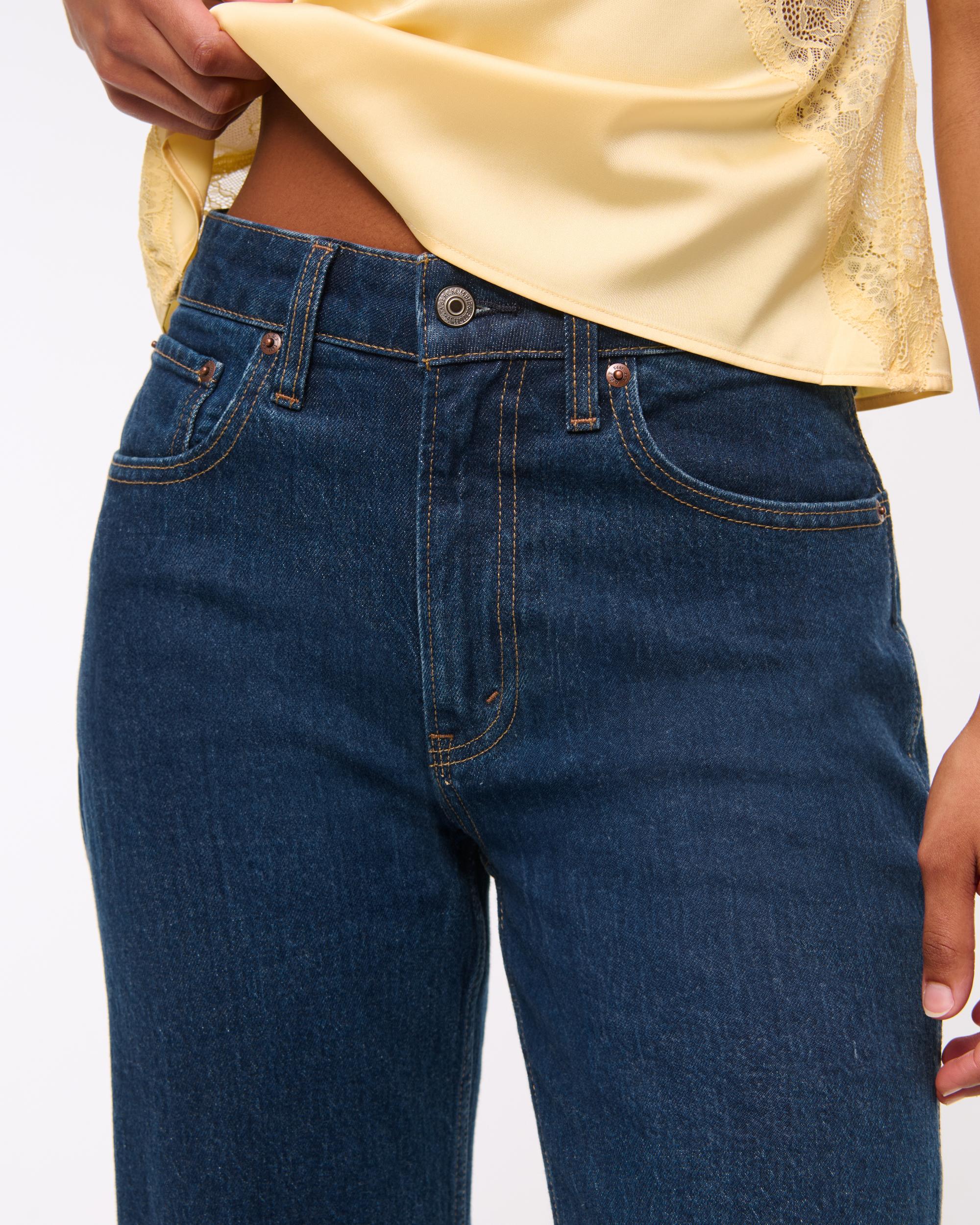 Curve Love High Rise 90s Relaxed Jean Product Image
