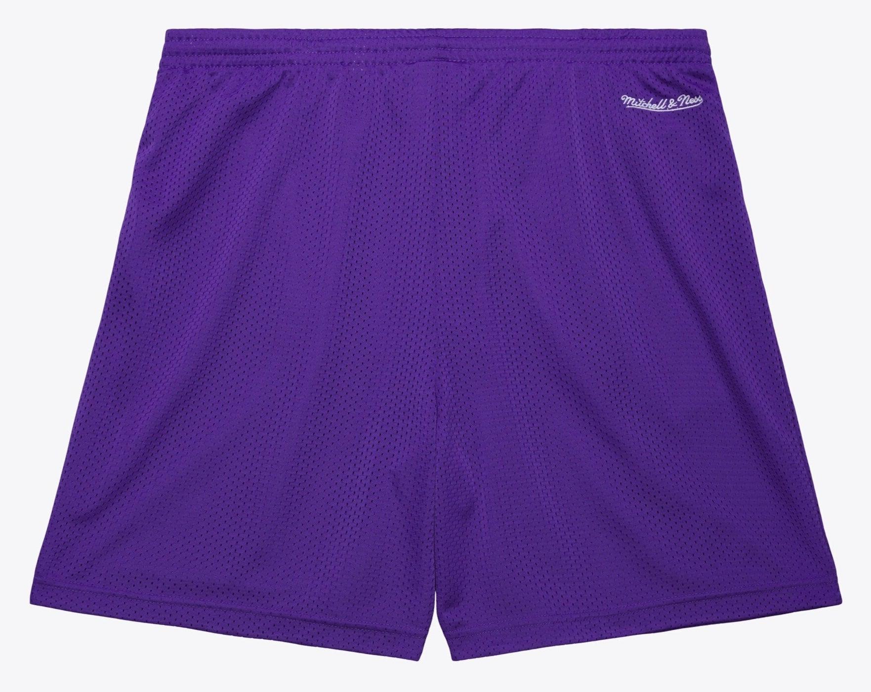 Pleated Linen Bermuda Shorts Product Image