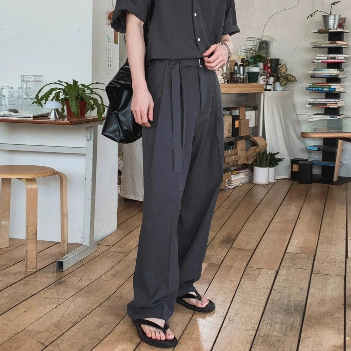 RT No. 18111 COLLAR SHIRT & PLEATED STRAIGHT PANTS Product Image