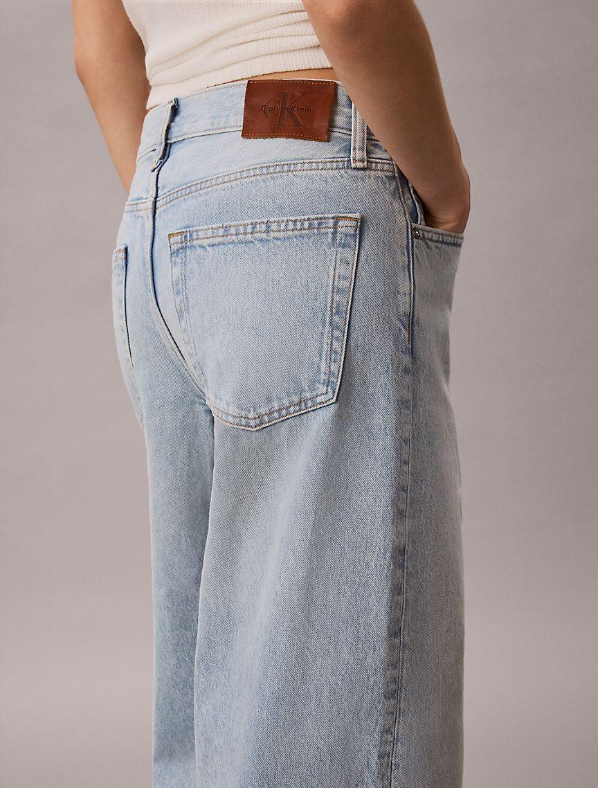 Low Rise Baggy Jeans Product Image