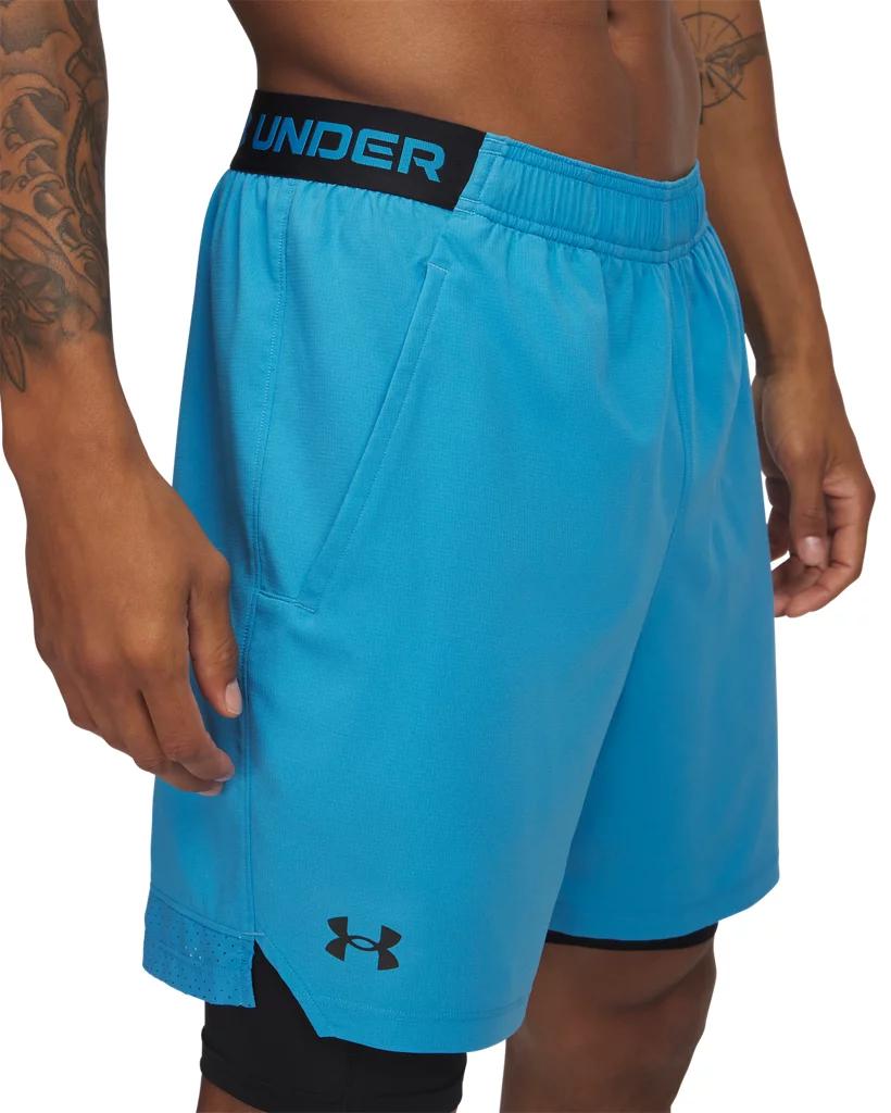 UA Vanish Woven Product Image