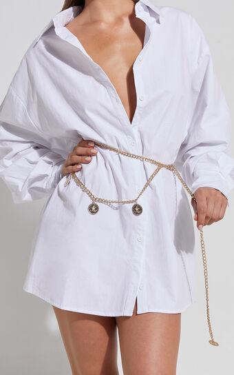 Shelbey Chain Belt in Gold Product Image