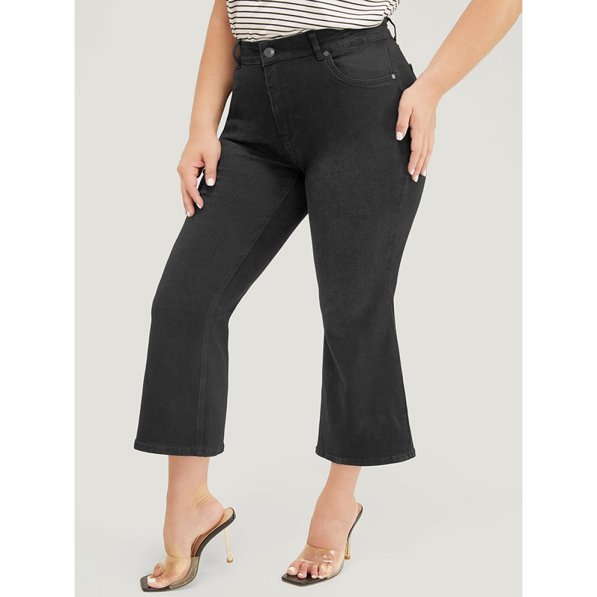 Plus Size Bootcut Slightly Stretchy High Rise Black Wash Cropped Jeans Women Black Casual Plain Pocket Low stretch Pocket Jeans BloomChic 10/M Product Image