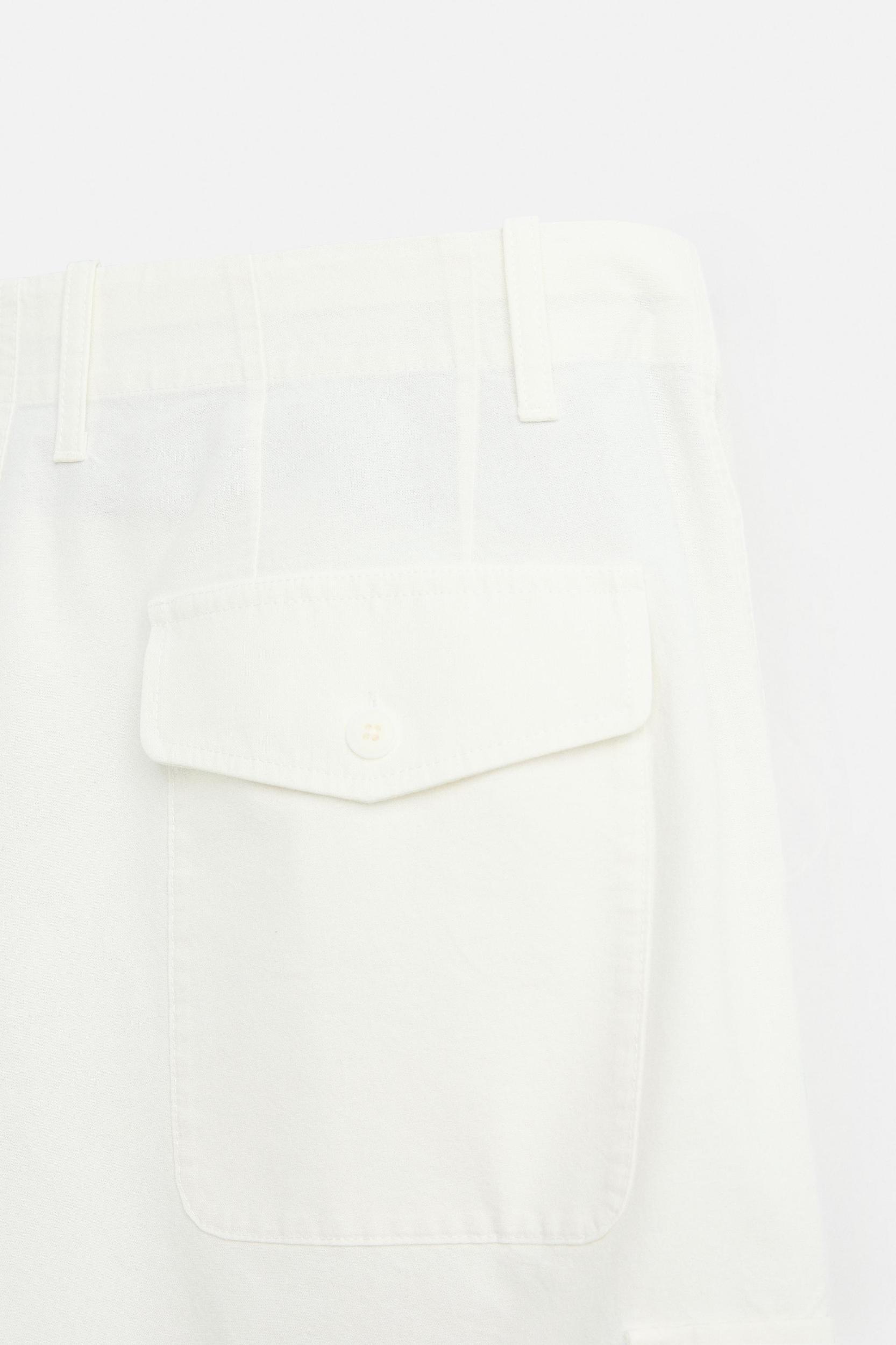 CARGO SHORTS Product Image