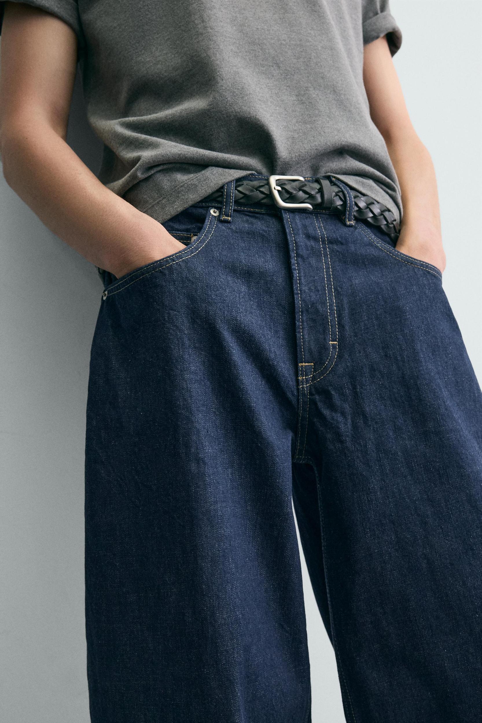 BALLOON FIT JEANS Product Image