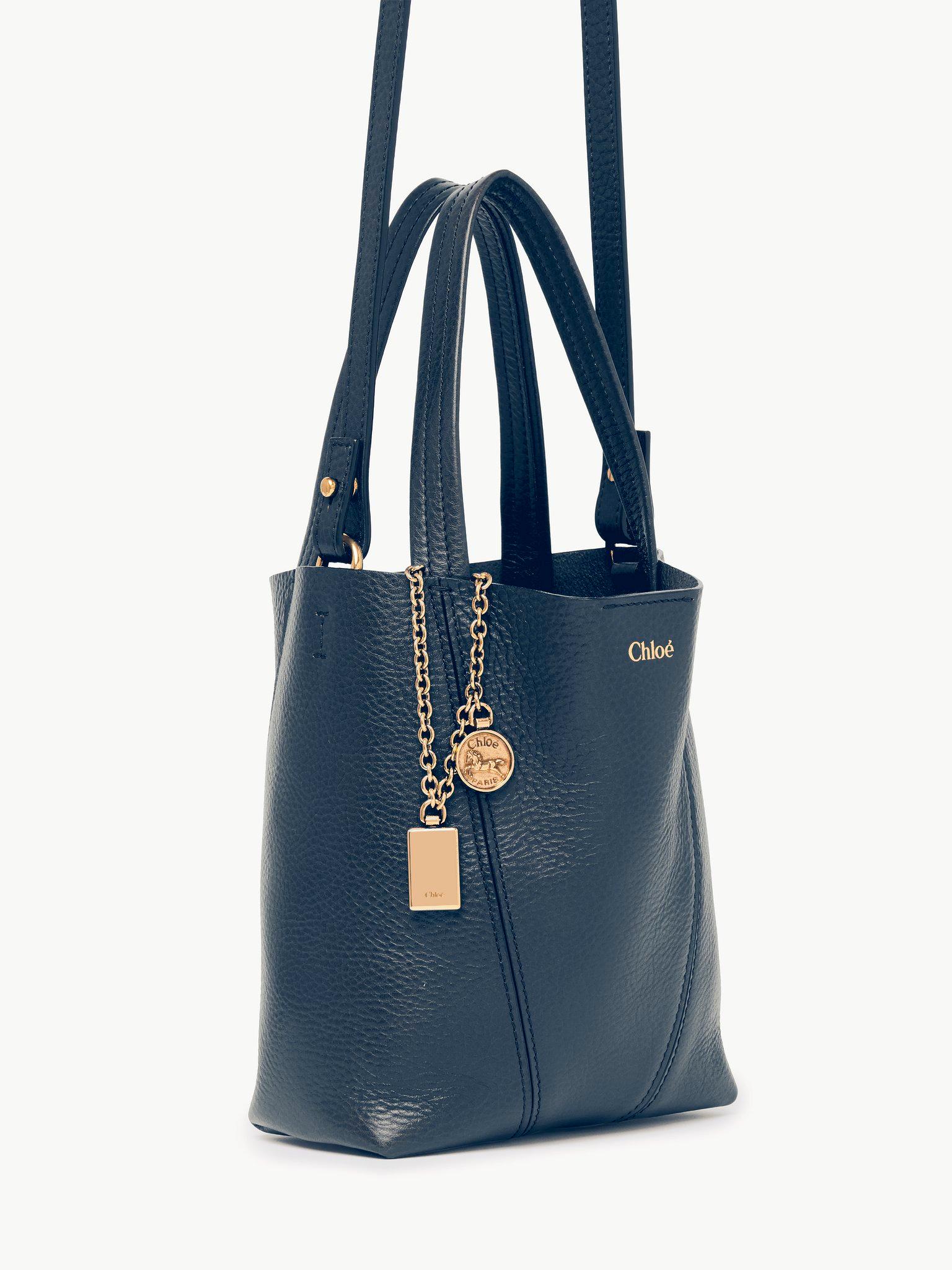 Small Chloé Spin tote bag in grained leather Product Image