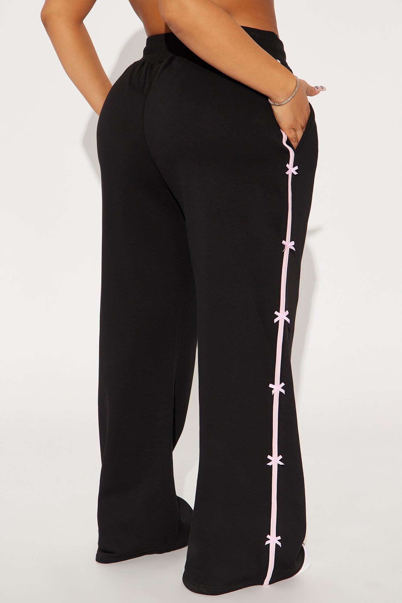 Sara Wide Leg Striped Fleece Pant - Black Product Image