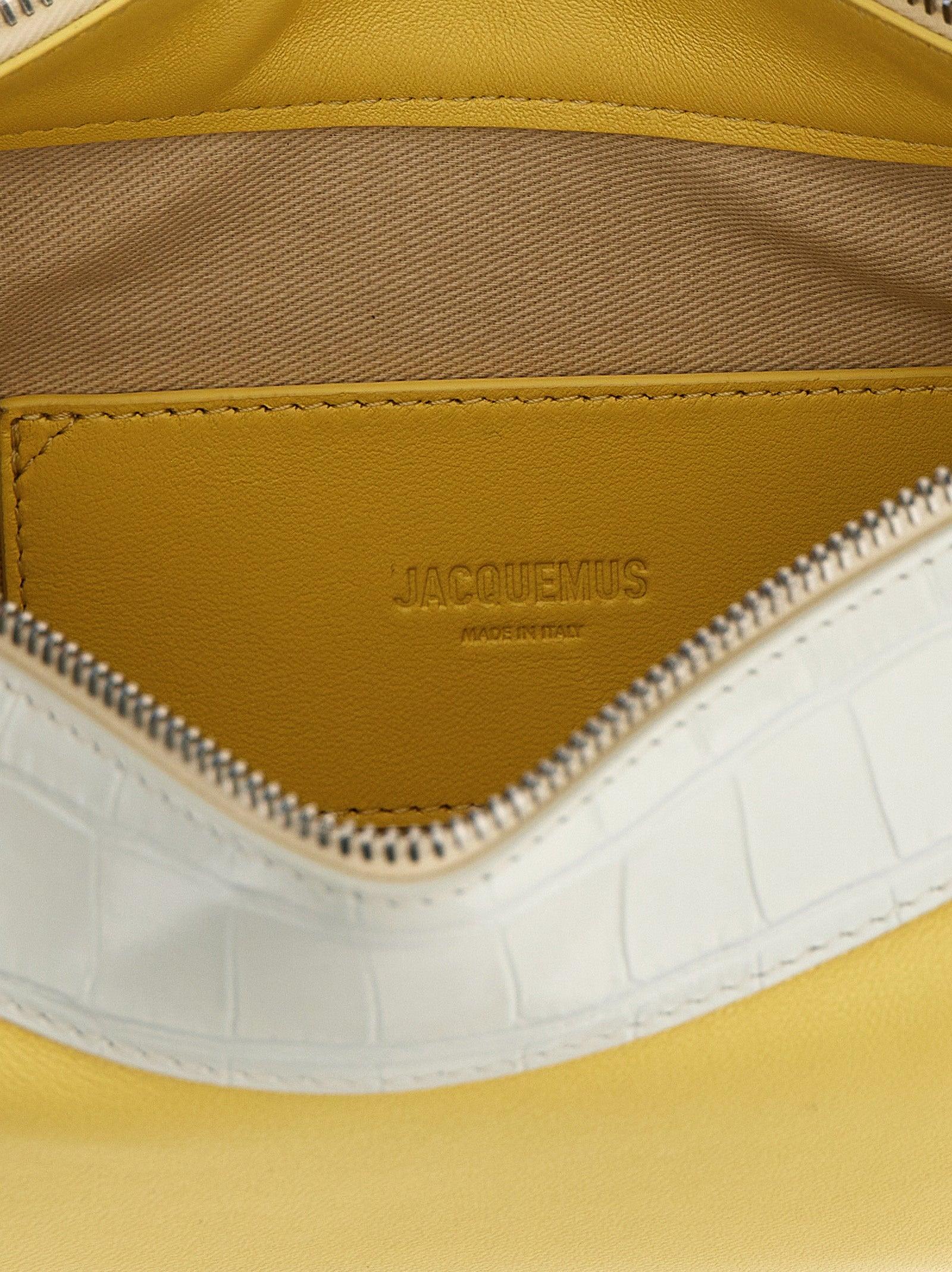 Le Grand Bisou Perle shoulder bag Product Image