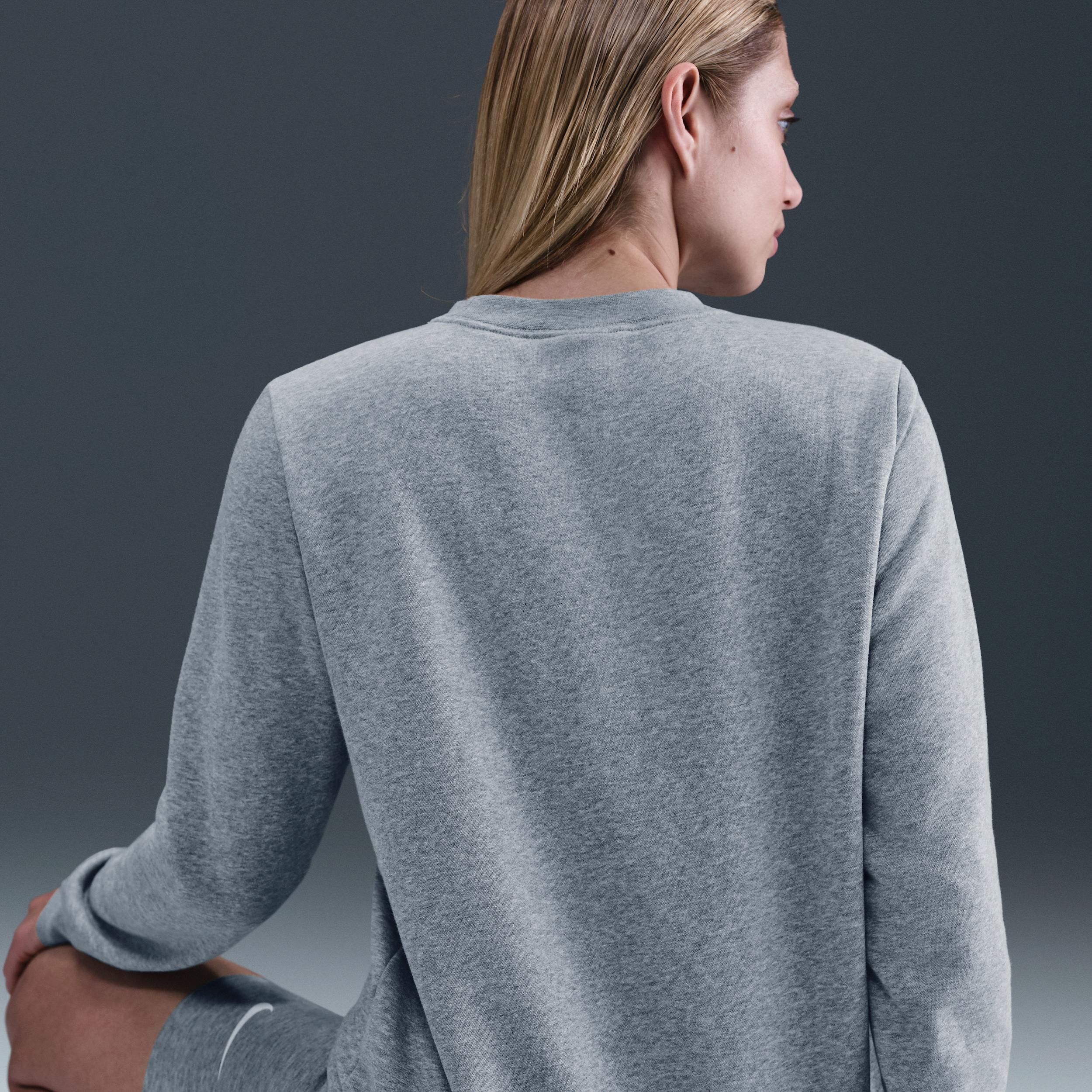 Womens Nike Sportswear Club Fleece Crew-Neck Sweatshirt | DQ5473-063 Product Image