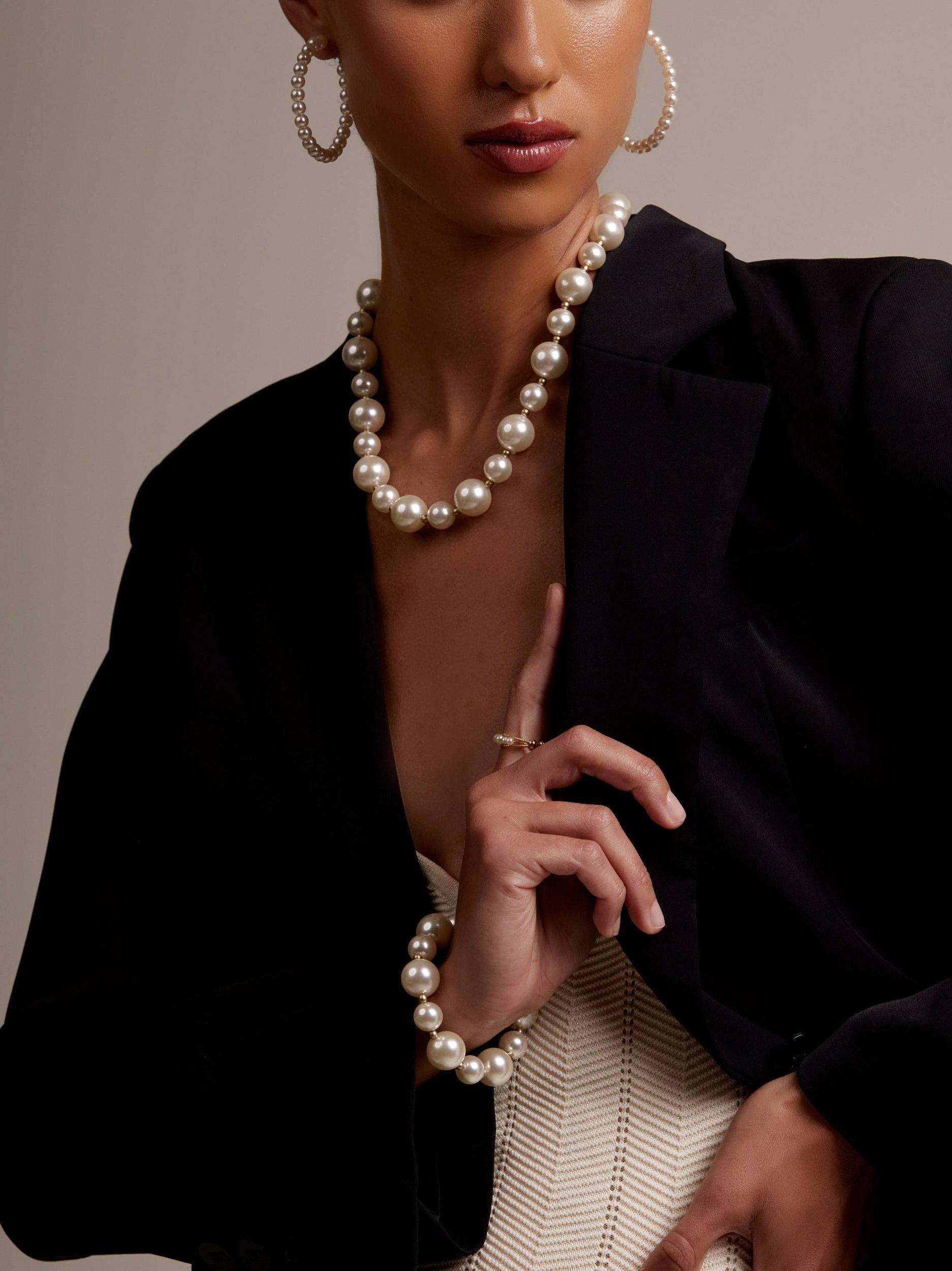 Mixed Pearl Stretch Bracelet Product Image