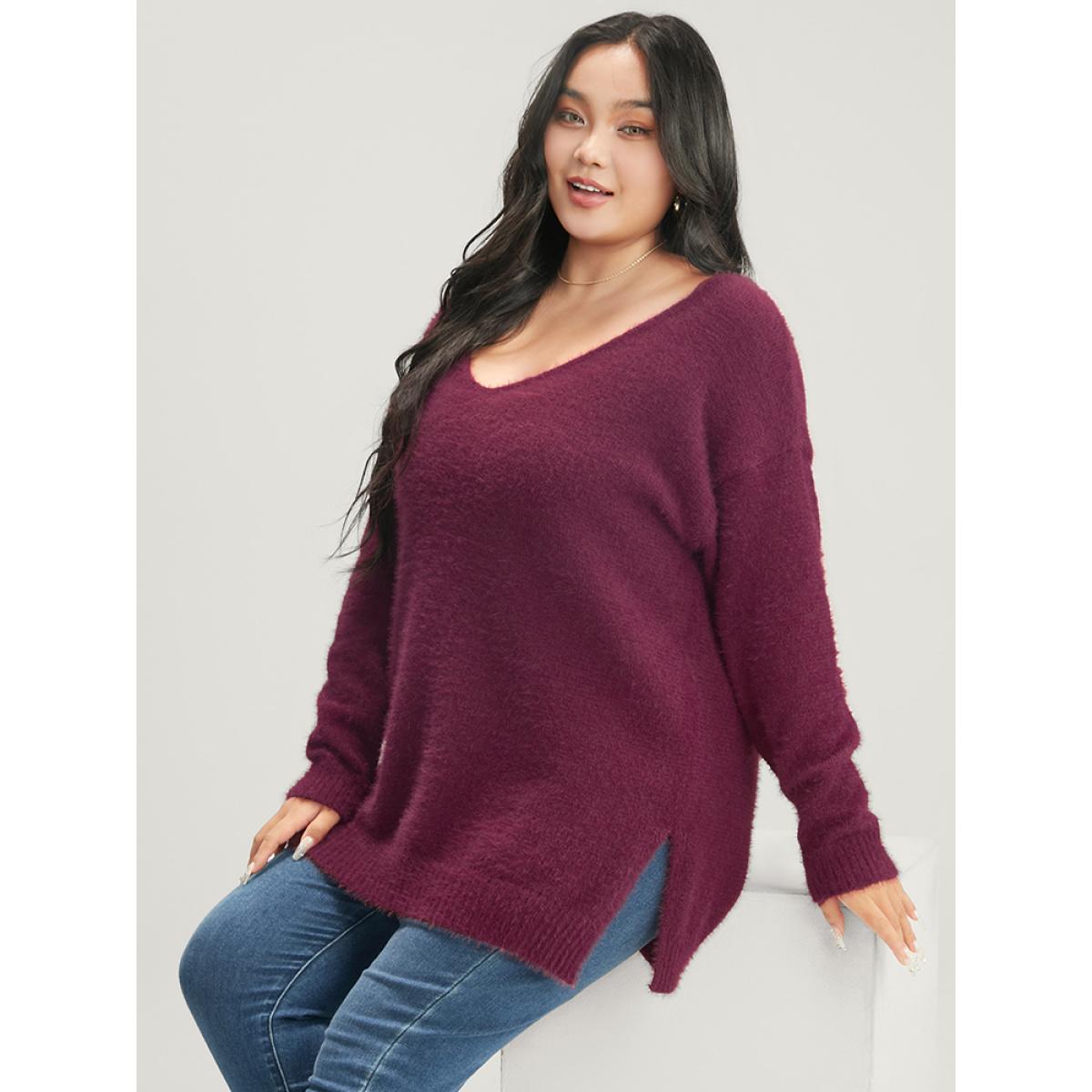 Plus Size Solid Super Soft Plush Knit Split Hem Heather Knit Top Eggplant Women Elegant Loose Long Sleeve Deep V-neck Dailywear Pullovers BloomChic 12/L Product Image
