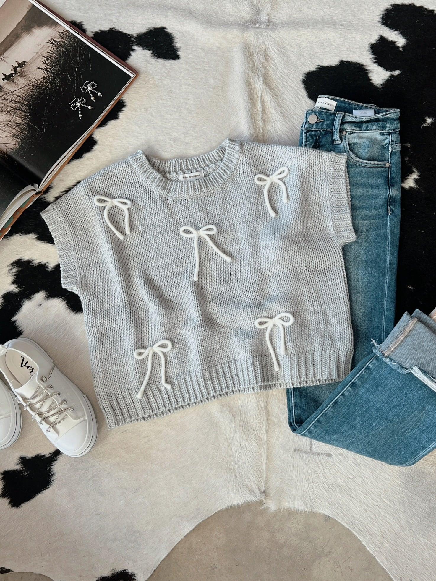 Bow Detail Short Sleeve Knit Pullover - 2 Colors Product Image