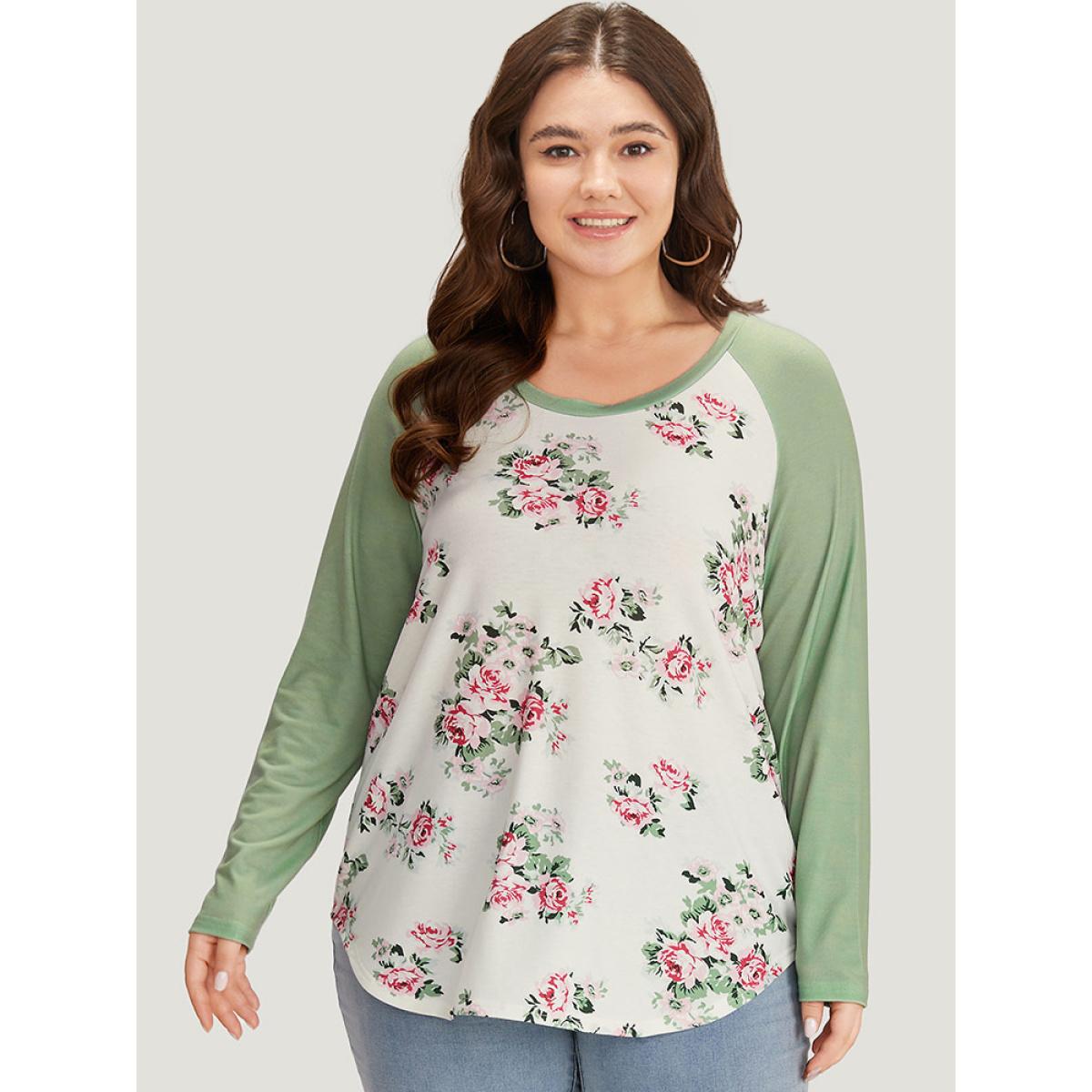 Plus Size Floral Print Contrast Raglan Sleeve T-shirt White Women Elegant Contrast Floral Round Neck Dailywear T-shirts BloomChic 22-24/3X Product Image
