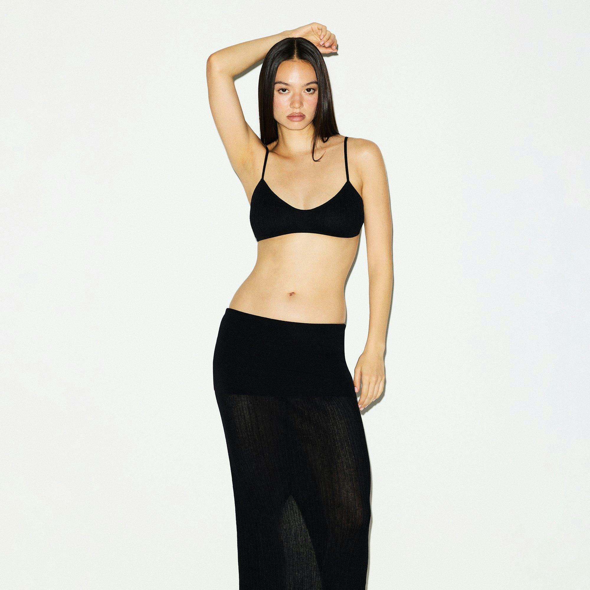 SHEER KNIT FOLDOVER LONG SKIRT | ONYX Product Image