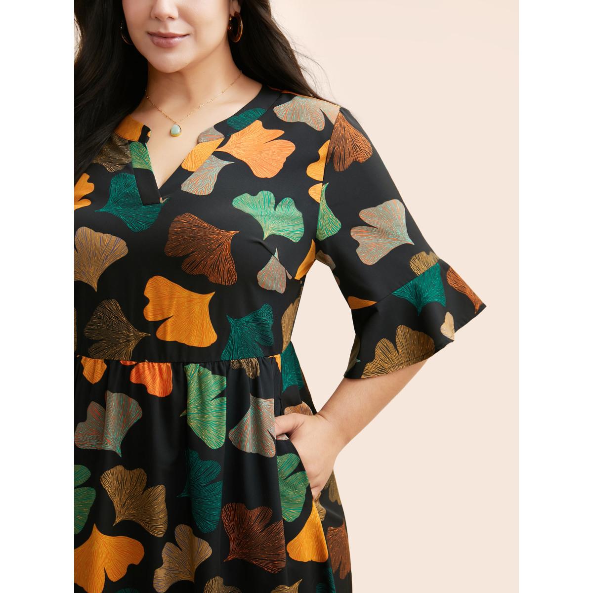 Plus Size Floral Print Notched Ruffle Sleeve Dress BlackFlower Women Elegant Ruffles Flat collar Half Sleeve Curvy BloomChic 10/M Product Image